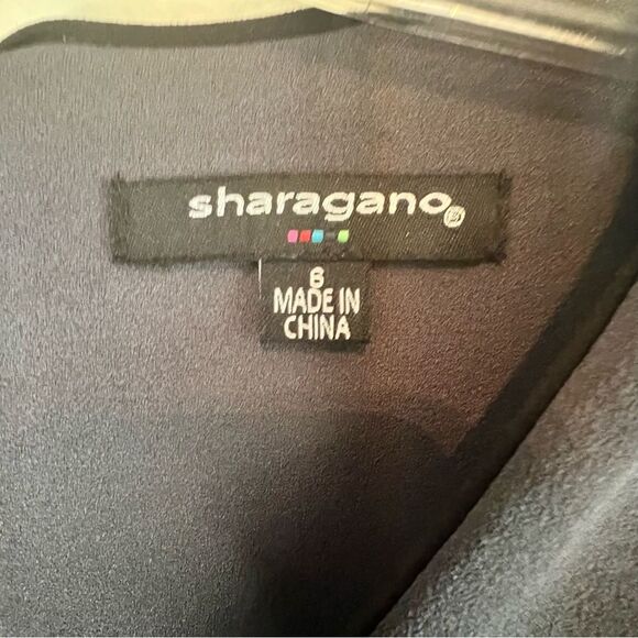 Sharagano dark, gray, bell sleeve dress 🖤EUC 🖤 Size 6 - Picture 5 of 7